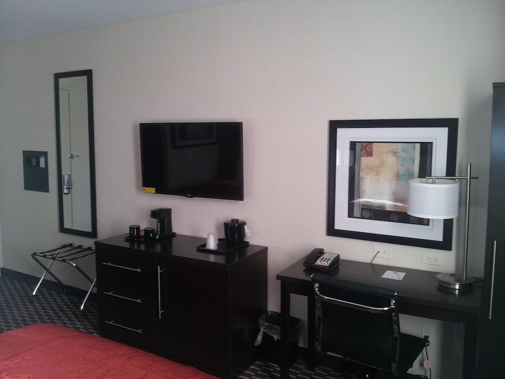 Howard Johnson By Wyndham Jamaica Ny Near Airtrain Jfk Nova York Quarto foto