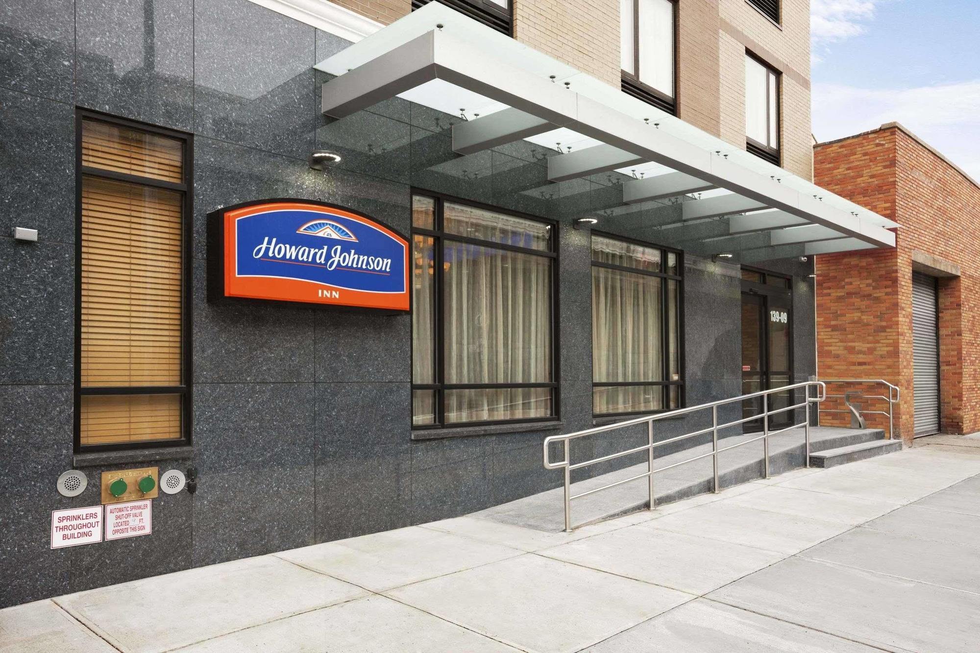 Howard Johnson By Wyndham Jamaica Ny Near Airtrain Jfk Nova York Exterior foto