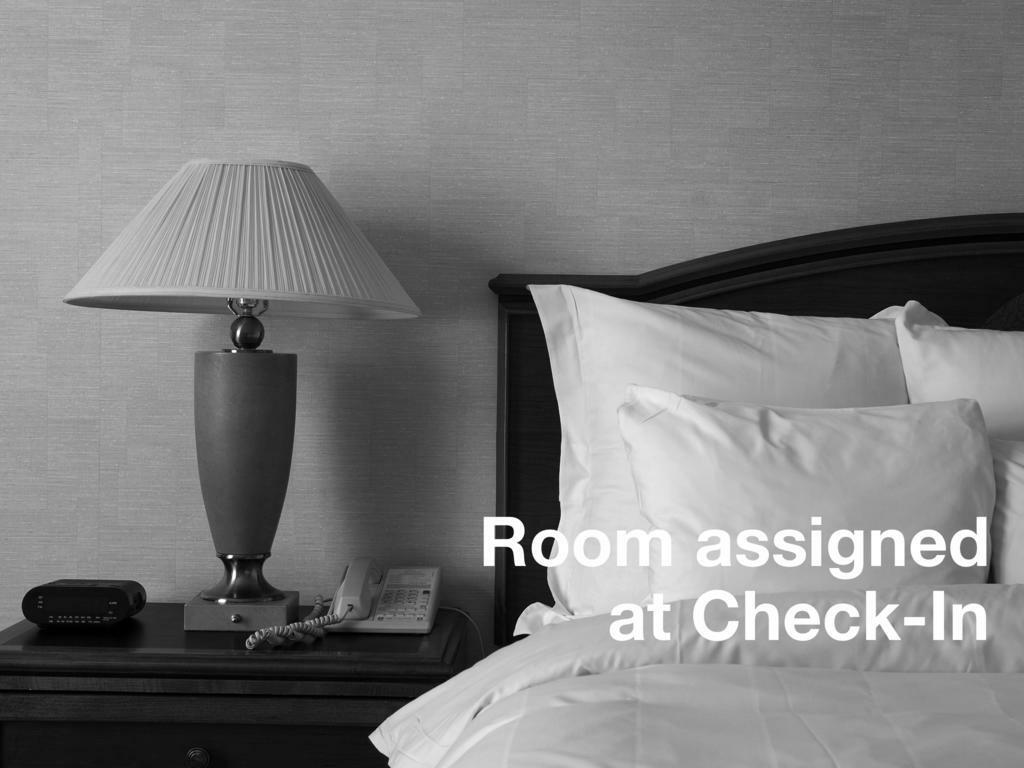Howard Johnson By Wyndham Jamaica Ny Near Airtrain Jfk Nova York Exterior foto
